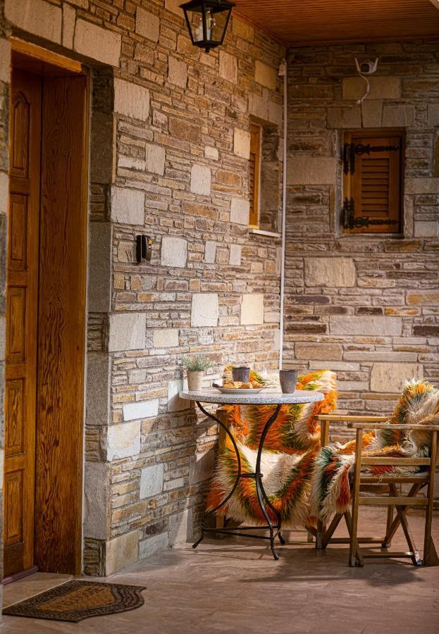 Georgia'S Guesthouse Kesriye Dış mekan fotoğraf