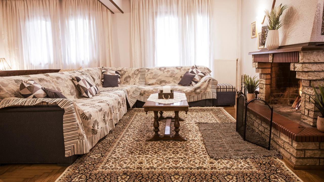 Georgia'S Guesthouse Kesriye Dış mekan fotoğraf